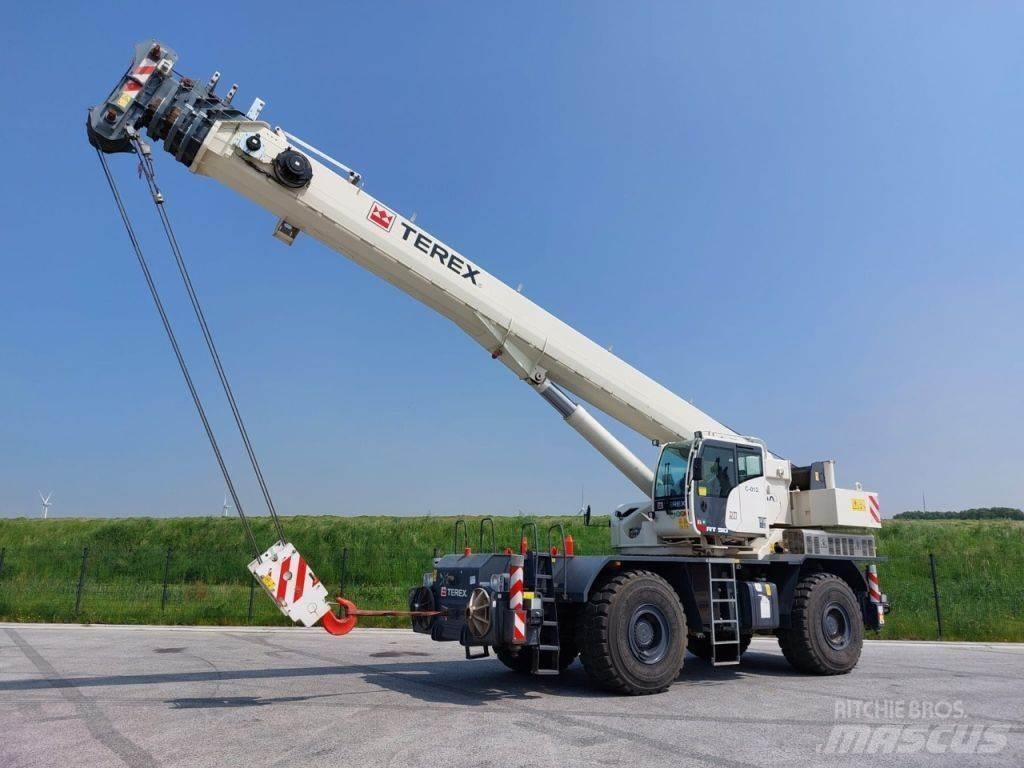 Terex RT 90 Jeřáby pro těžký terén