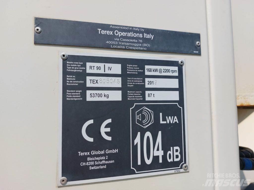 Terex RT 90 Jeřáby pro těžký terén