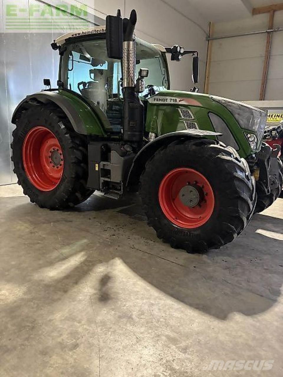 Fendt 718 vario Traktory