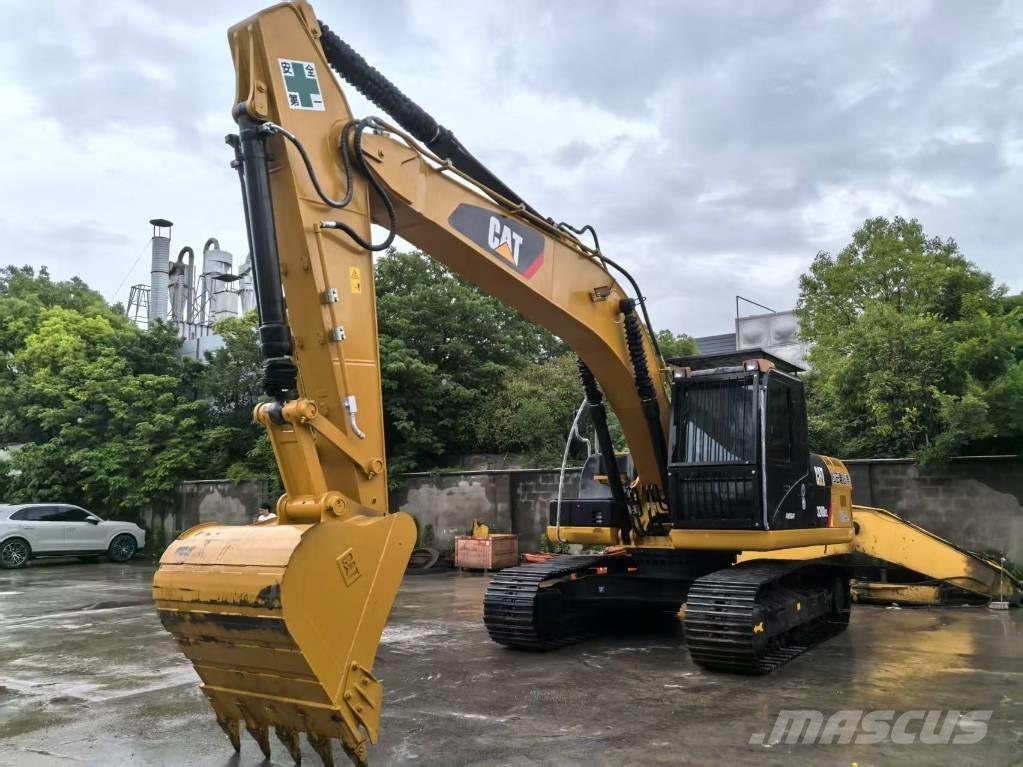CAT 320 D 2L Pásová rýpadla
