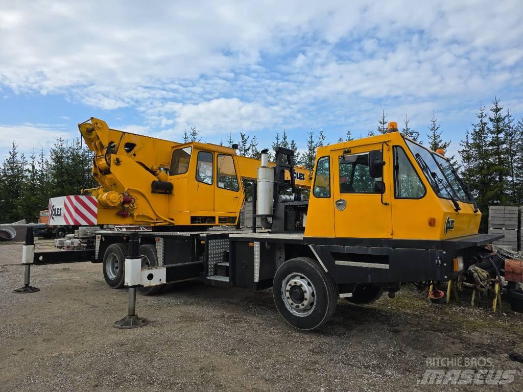 Coles 25/28T crane Univerzální terénní jeřáby