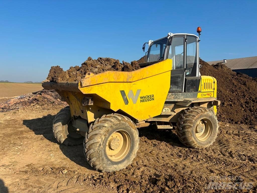 Wacker Neuson DW 90 Vyklápěcí dempry
