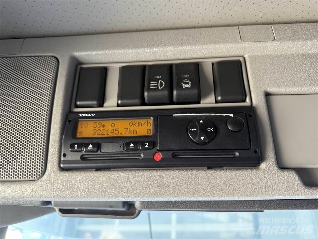Volvo FM 370 6X2 Autojeřáby, hydraulické ruky