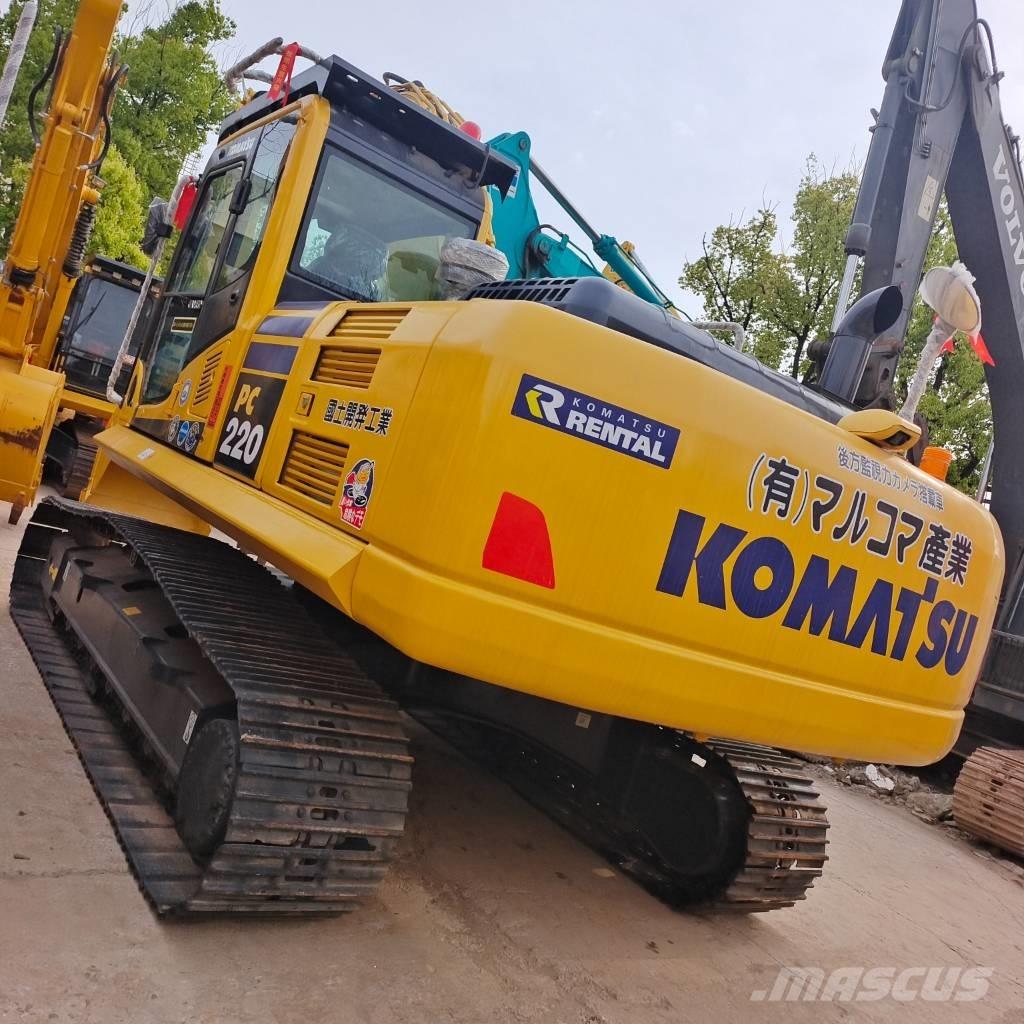 Komatsu PC 220-8 Pásová rýpadla