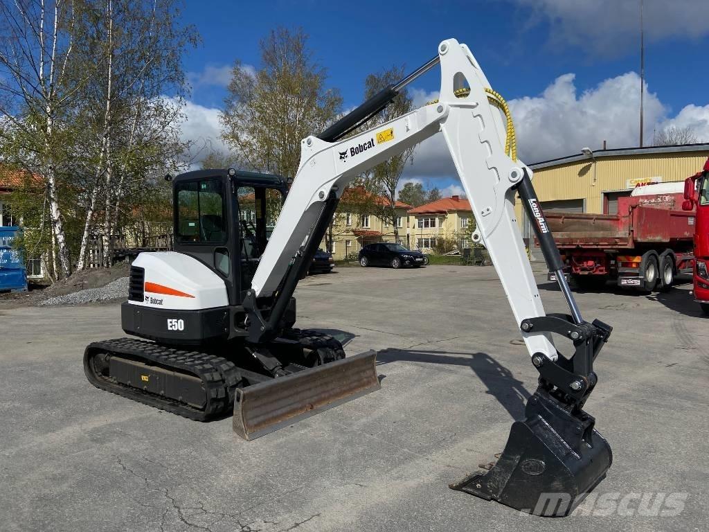 Bobcat E 50z Mini rýpadla < 7t