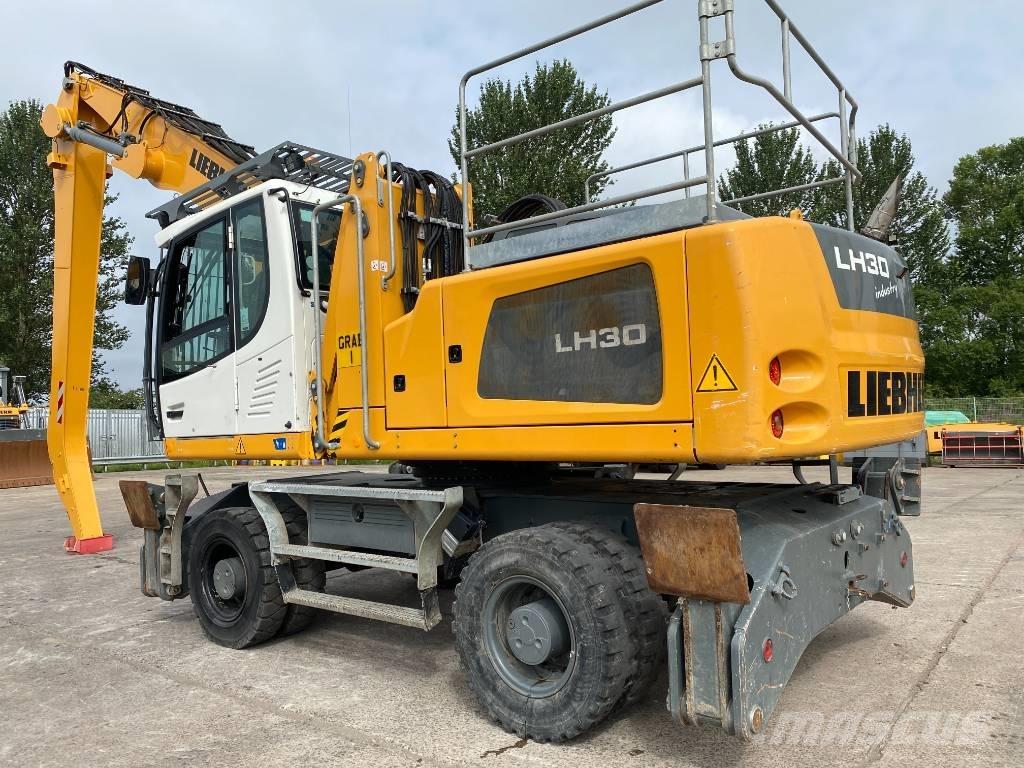 Liebherr LH 30 M Stroje pro manipulaci s odpadem