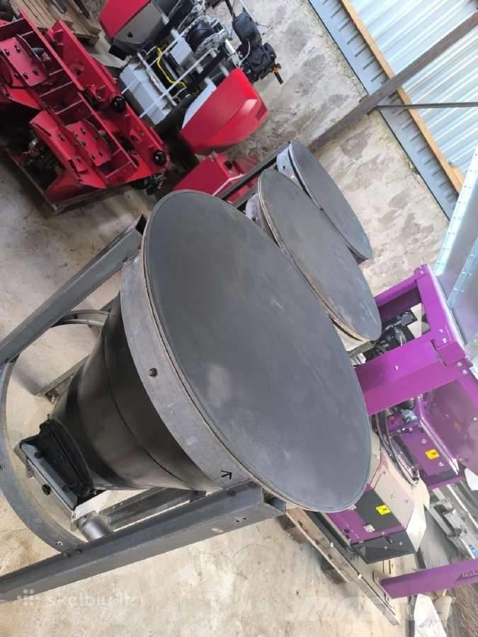 Lely Vector Příslušenství strojů na seno a píci