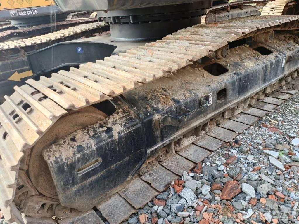 Hitachi ZX 250 LC Pásová rýpadla