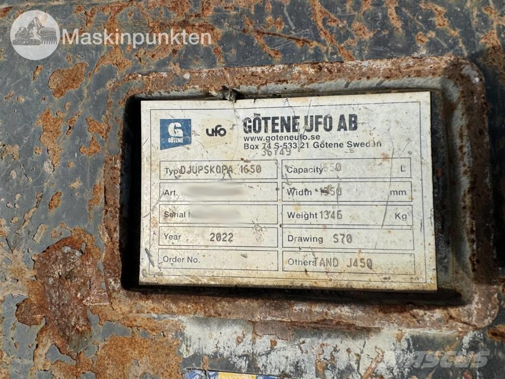 Doosan DX 300 LC Pásová rýpadla