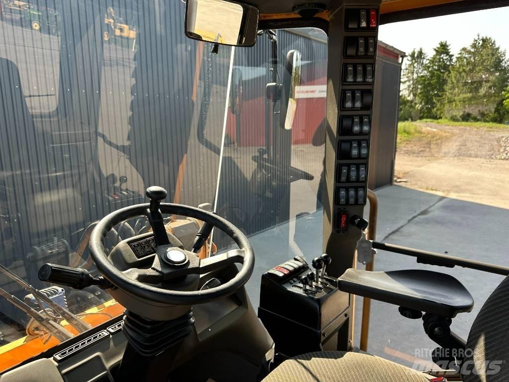 Ljungby L 11 Kolové nakladače