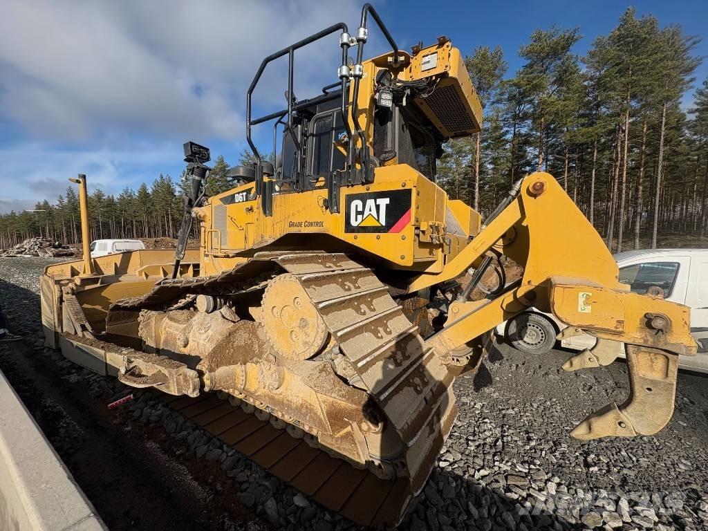 CAT D 6 T LGP Pásové dozery