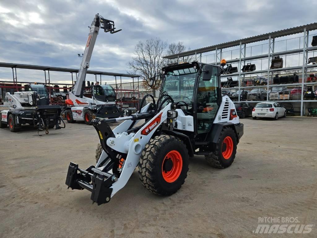 Bobcat L95 Kolové nakladače