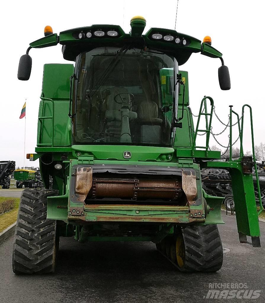 John Deere S 690 i Sklízecí mlátičky