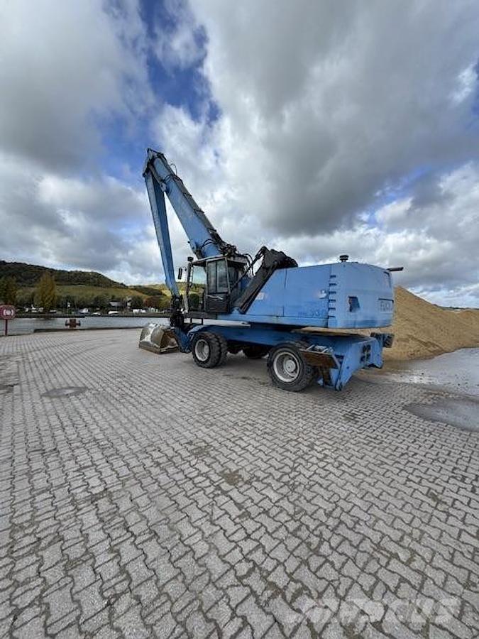 Fuchs MHL360 Kolové nakladače