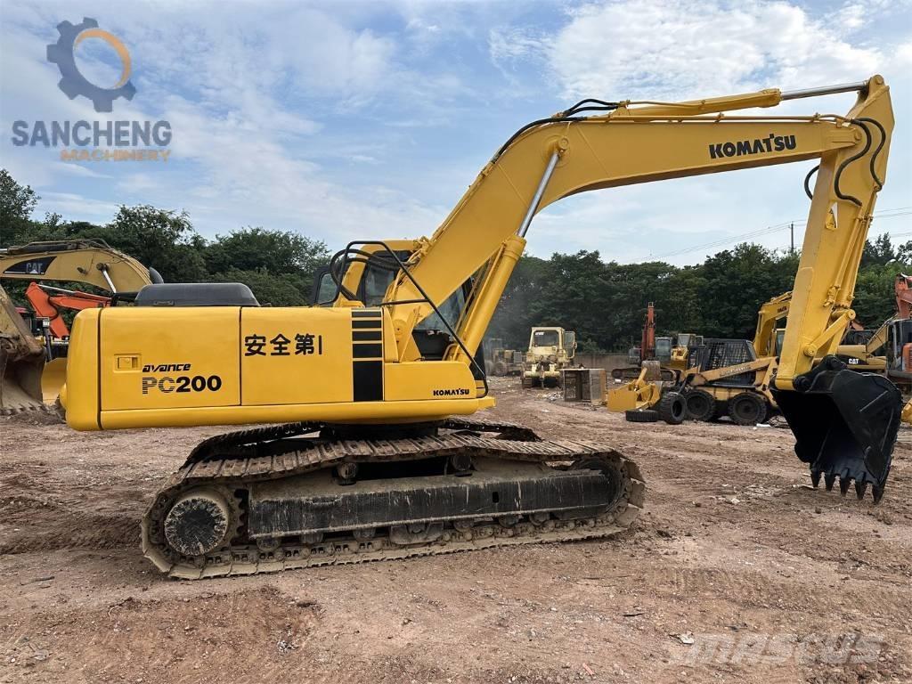 Komatsu PC 200-6 Pásová rýpadla