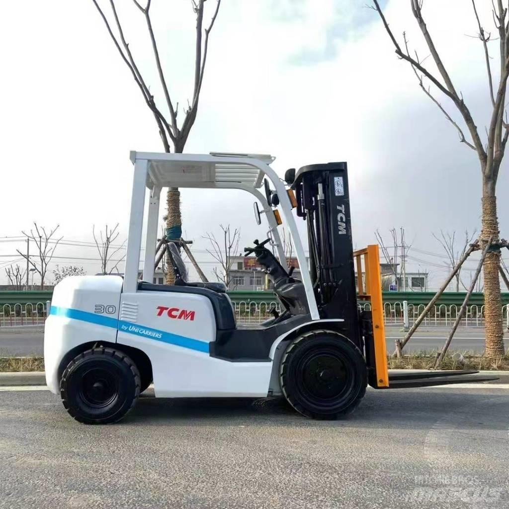 TCM FD 30 Dieselové vozíky