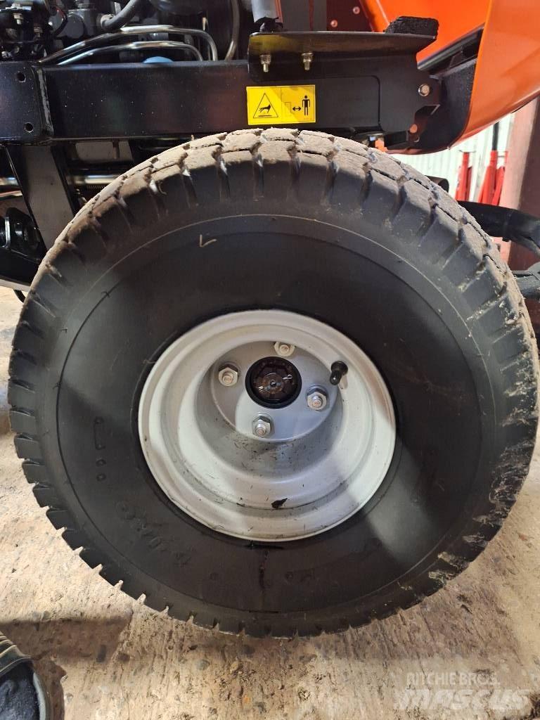 Jacobsen LF570 Sekačky fervejí