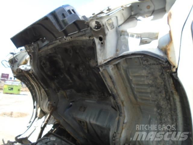 Hino 195 D Skříňová nástavba