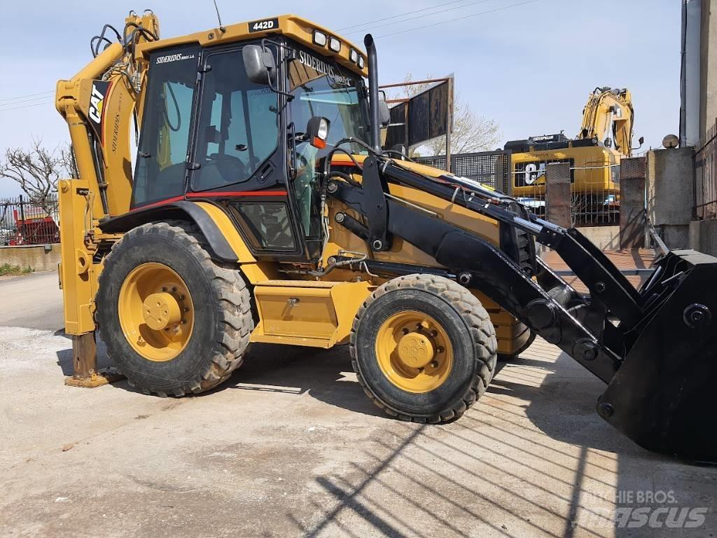 CAT 442 D 4x4 Rýpadlo-nakladače
