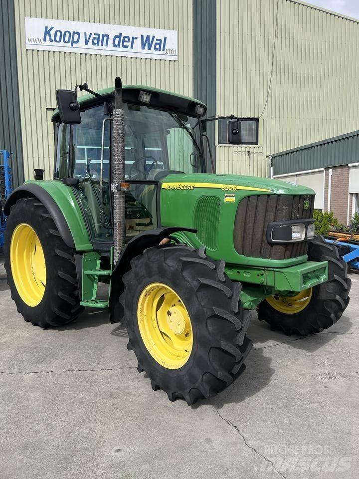 John Deere 6320 Traktory