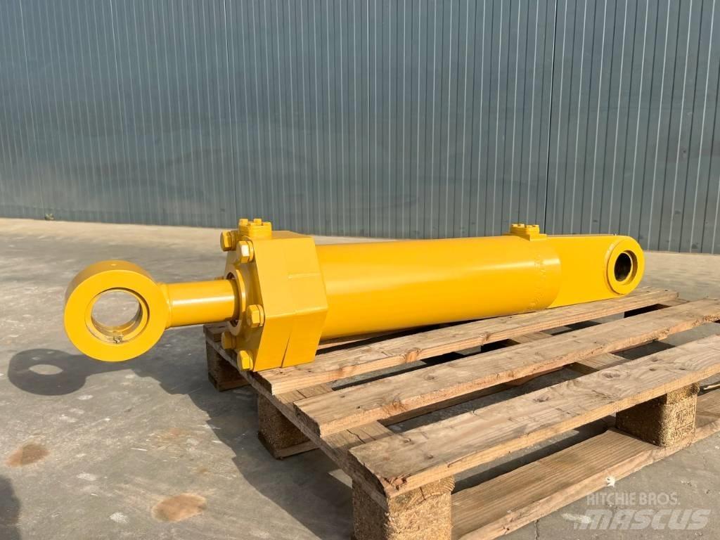 CAT D8 Cylinder Ostatní komponenty