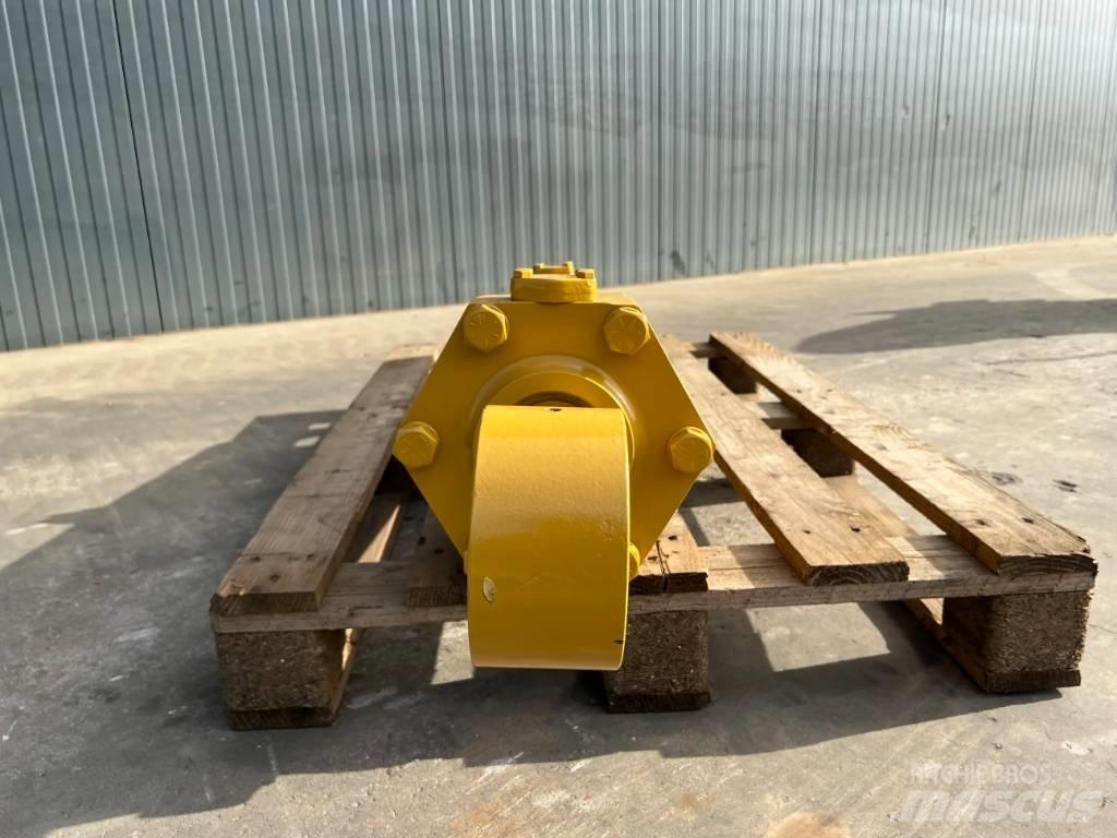 CAT D8 Cylinder Ostatní komponenty