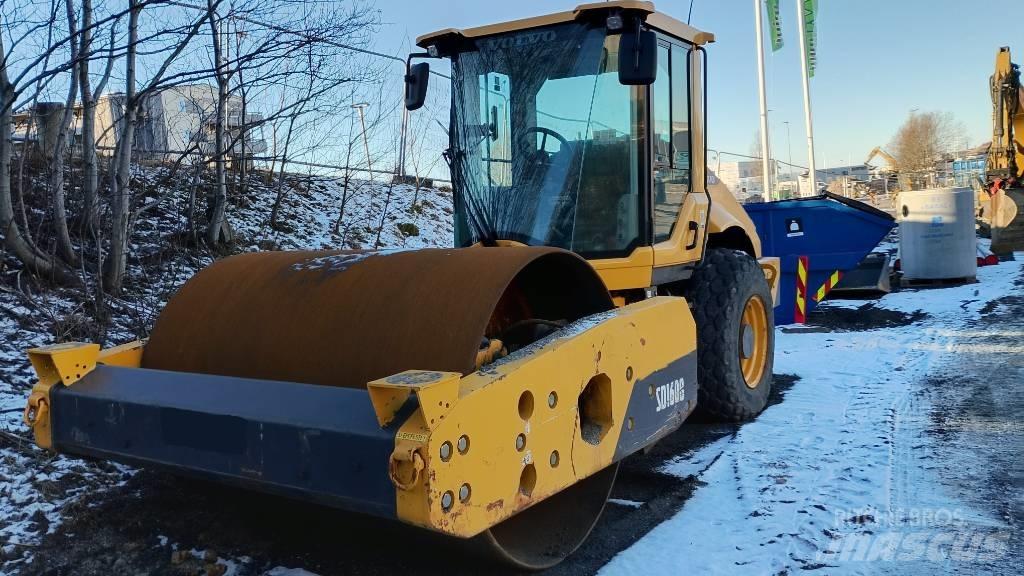 Volvo SD 160 B Pneumatikové válce