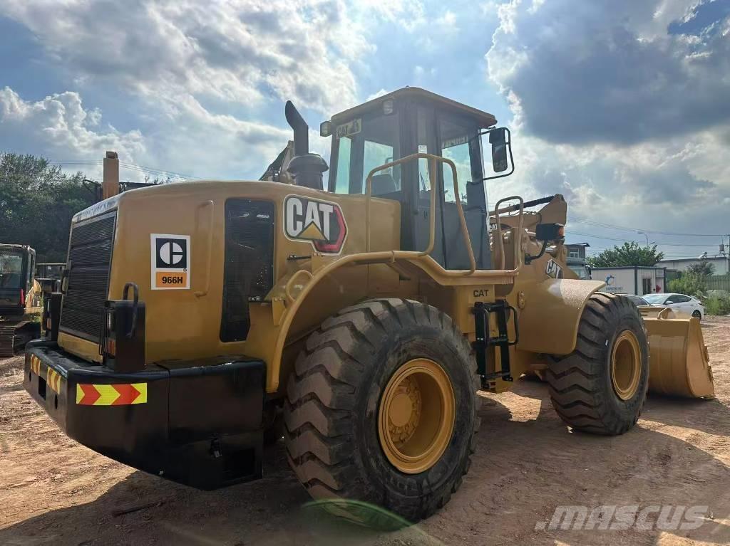 CAT 966H Kolové nakladače