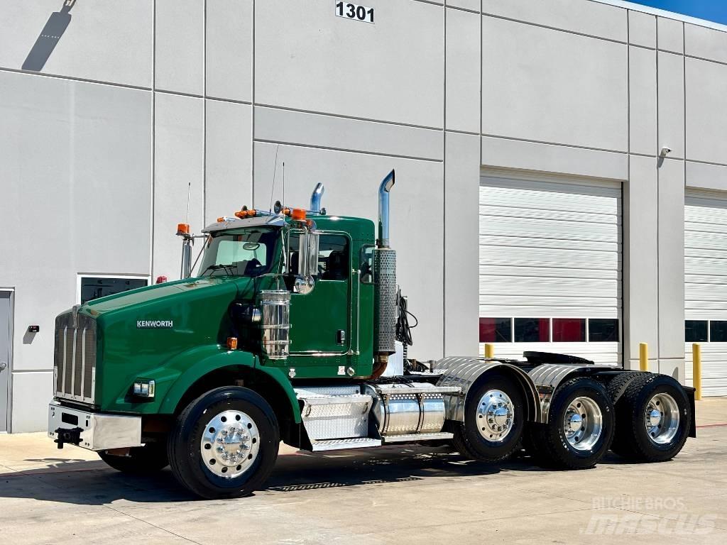Kenworth T 800 Tahače