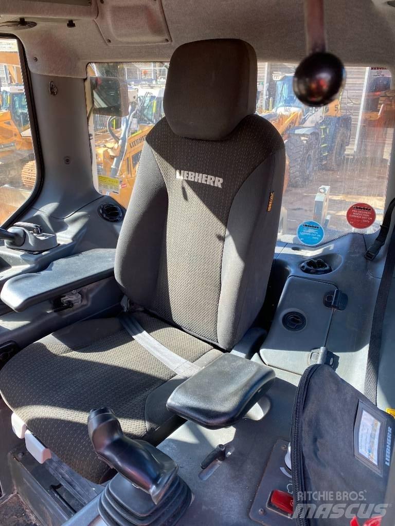 Liebherr PR 756 Pásové dozery