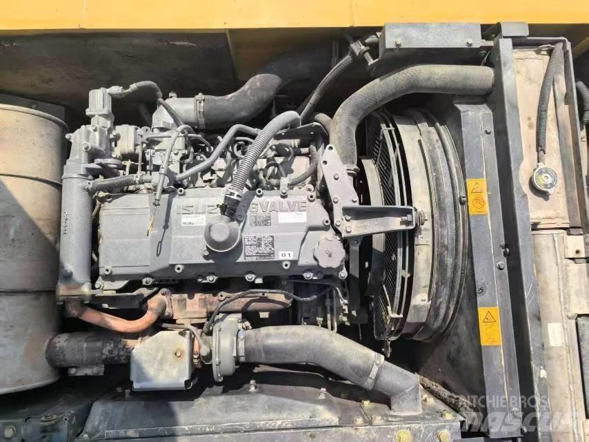Sumitomo SH200-5 Pásová rýpadla