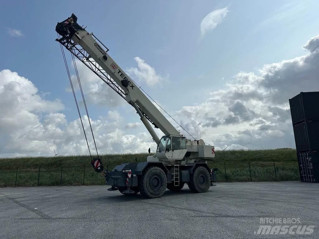 Terex A600 Jeřáby pro těžký terén
