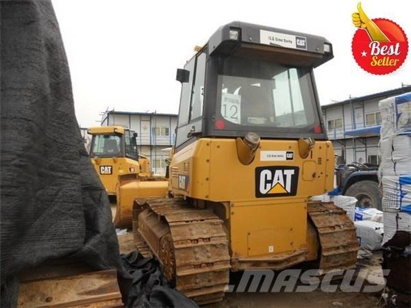 CAT D 5 K LGP Pásové dozery