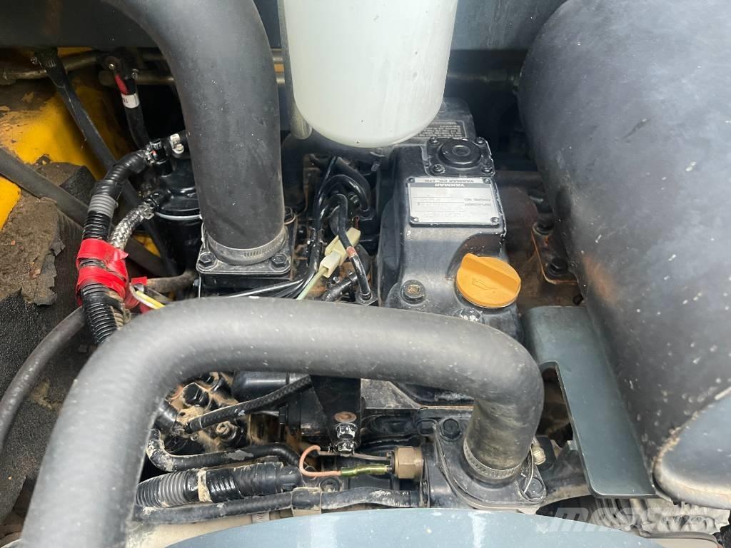 Gehl 3840 E     2015 Smykem řízené nakladače