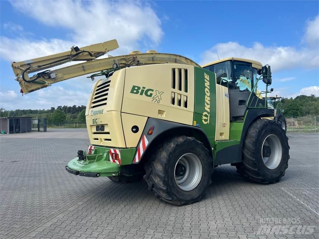 Krone BiG X 770 Sklízecí řezačka