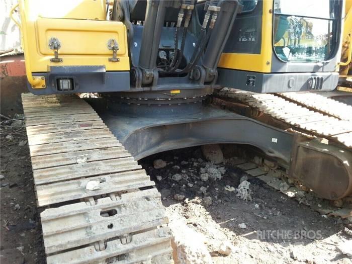 Volvo EC 240 B LC Pásová rýpadla
