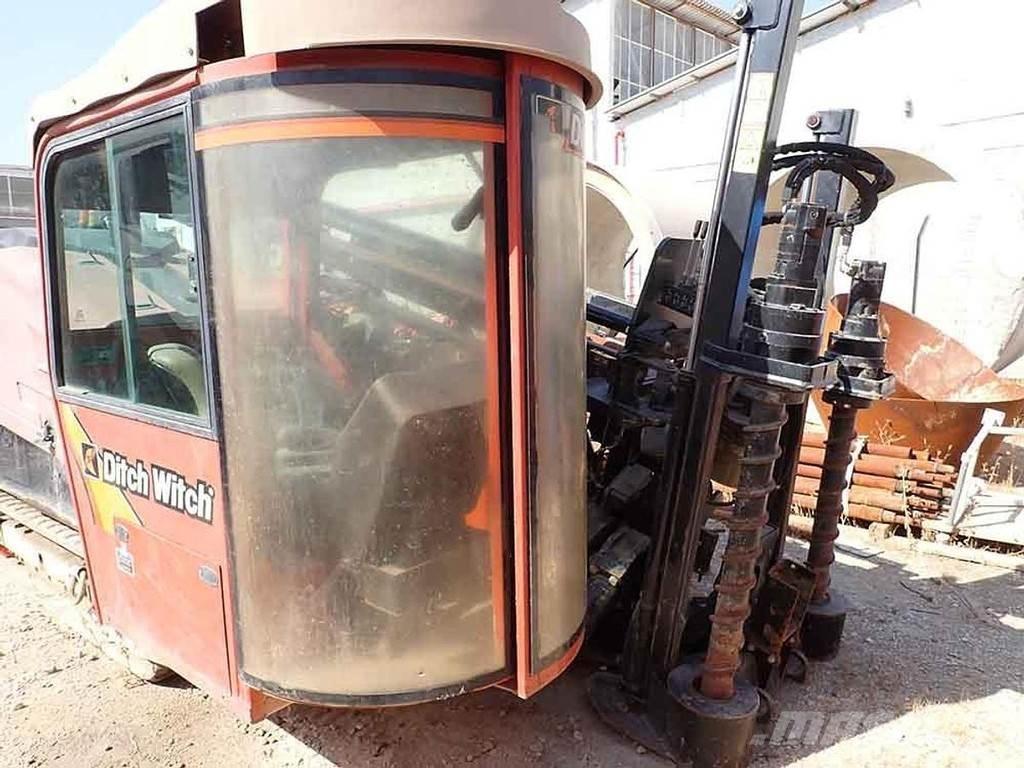 Ditch Witch JT30AT Povrchové vrtací stroje