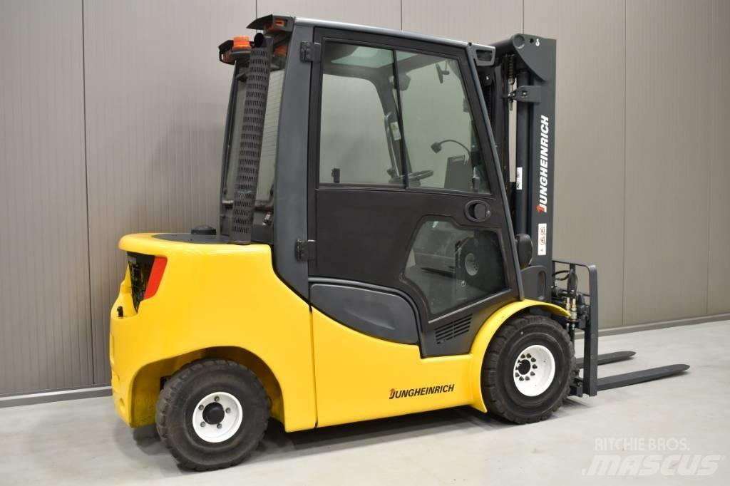 Jungheinrich 435s Dieselové vozíky