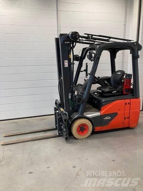 Linde E16C/386 Akumulátorové vozíky
