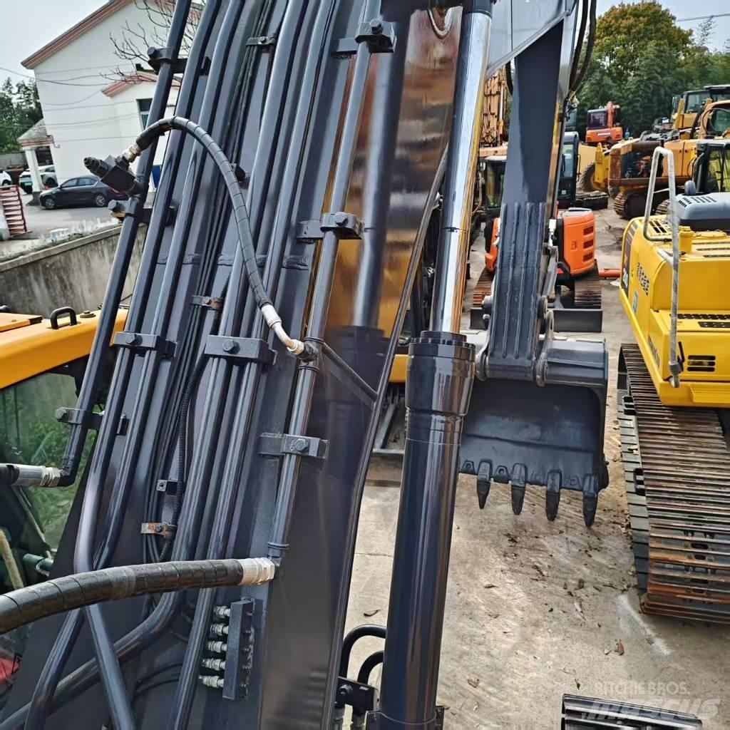 Volvo 250DL Pásová rýpadla
