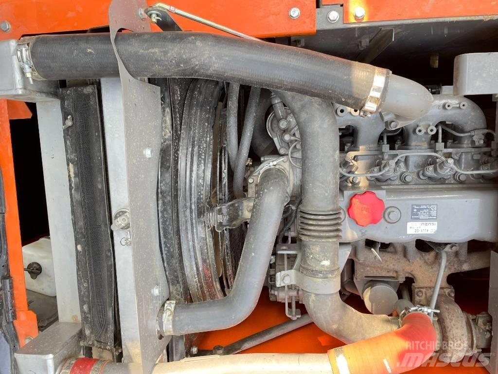 Hitachi 120 Pásová rýpadla