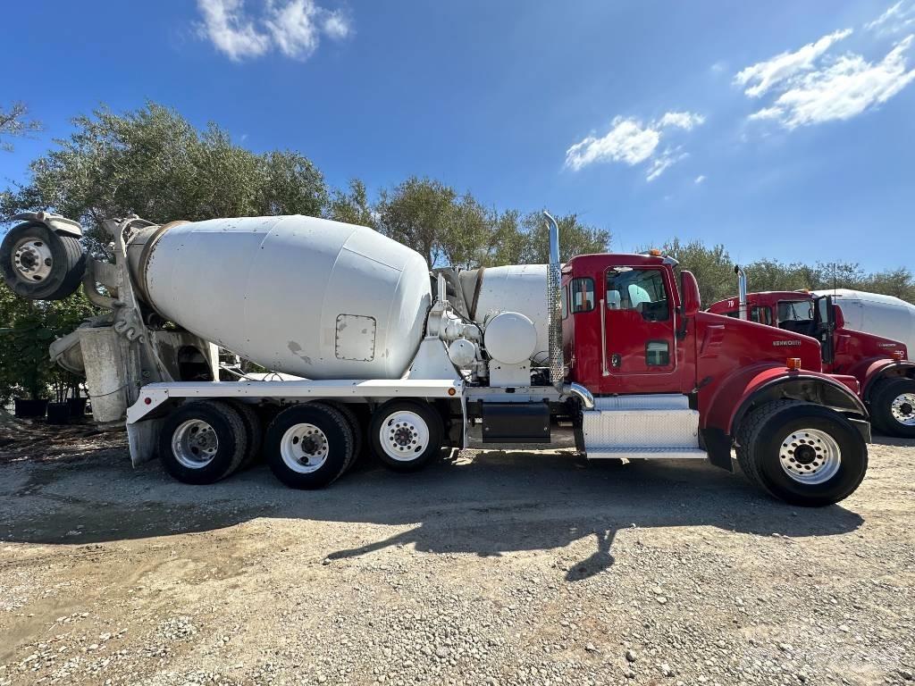 Kenworth W 900 Další