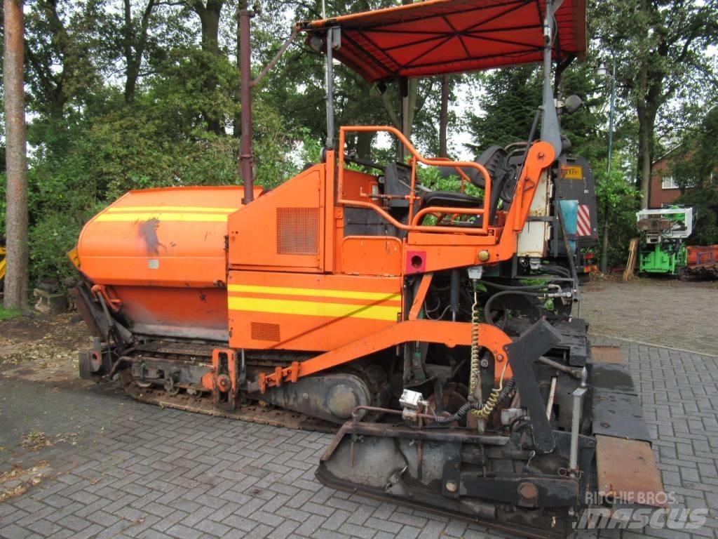 Demag DF 65 C  DF 115 Finišery