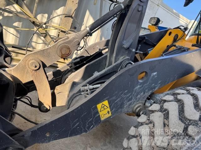 Volvo L90H Kolové nakladače