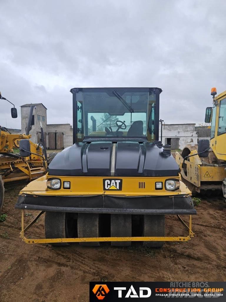 CAT CW 34 Pneumatikové válce