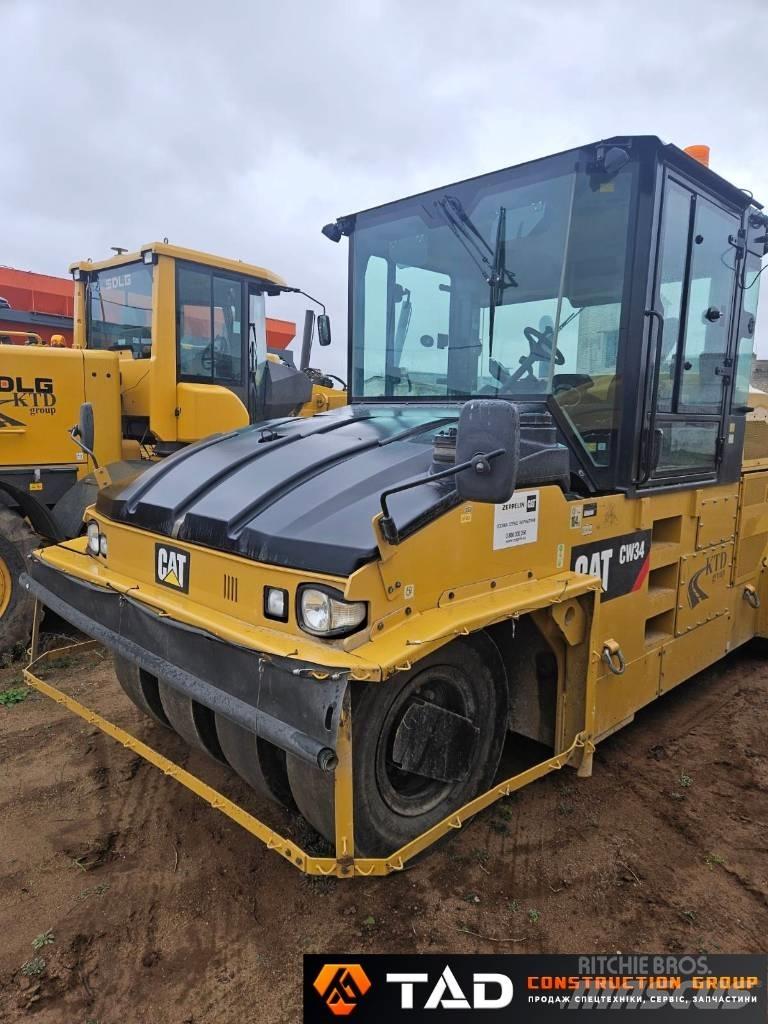 CAT CW 34 Pneumatikové válce
