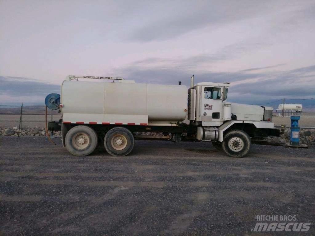 Oshkosh 6000 Cisterny na vodu