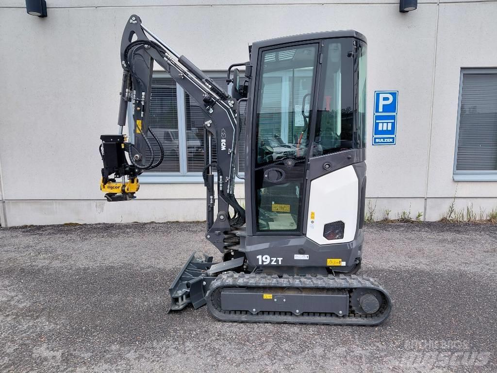 ECM 19ZT + Engcon EC02 Mini rýpadla < 7t