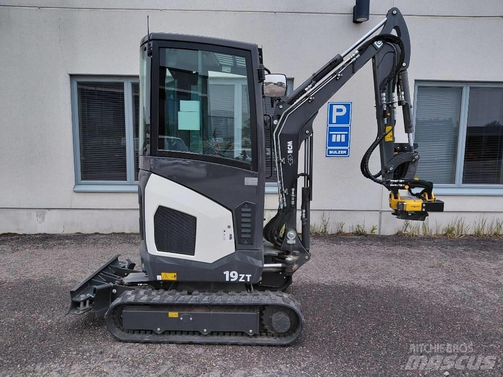 ECM 19ZT + Engcon EC02 Mini rýpadla < 7t