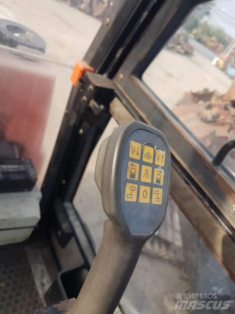 Ammann AV  95 Tandemové válce